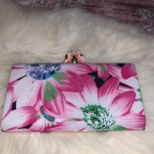 Beautiful flowery clutch